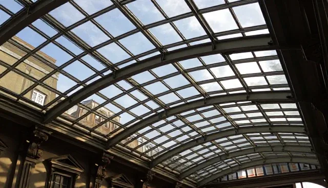东南亚自由行套餐选型需关注适用条件和性能表现